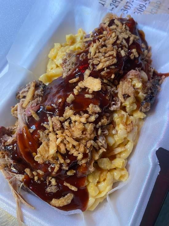 Mac Topped w/ Pulled Pork.